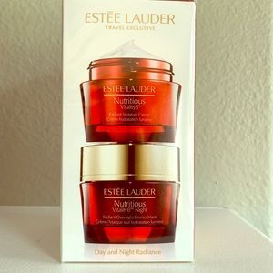 Estée Lauder nutritious Vitality 8